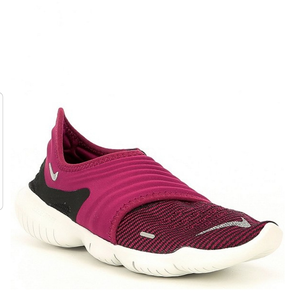 Nike women's free rub flyknit 3.0 size 5.5